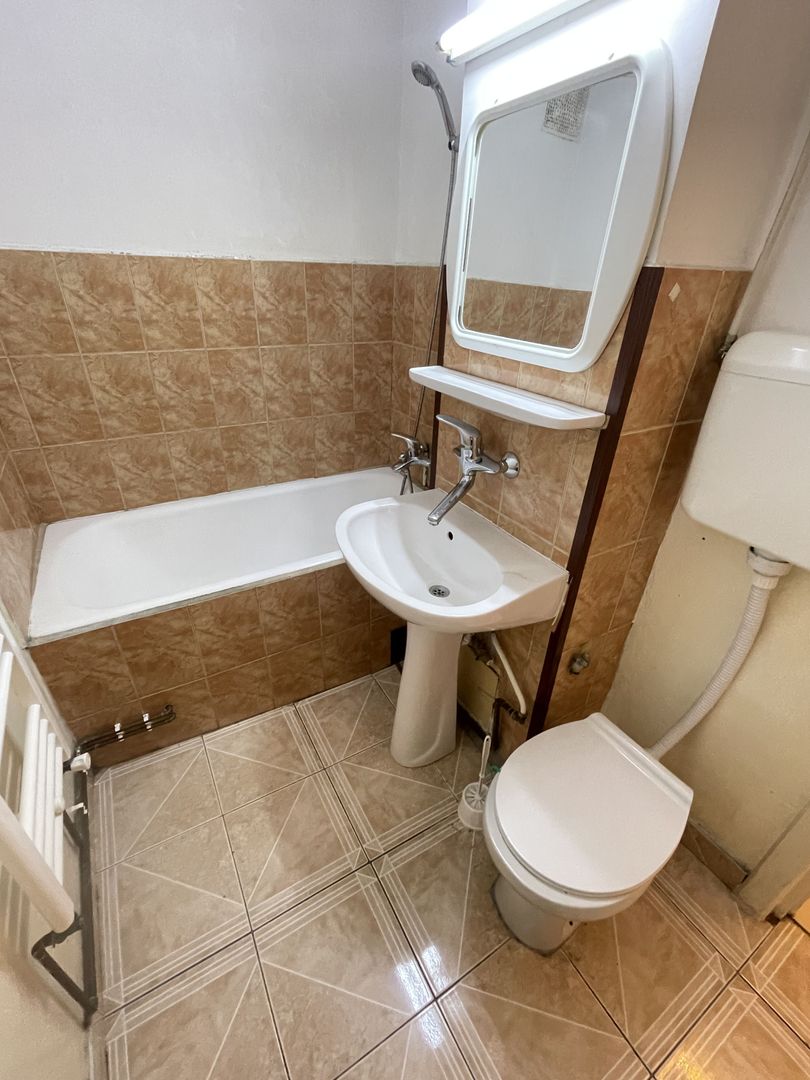 Bucovina | 1 cameră | Decomandat | Etaj 3 | Centrala Proprie. - Poză 10