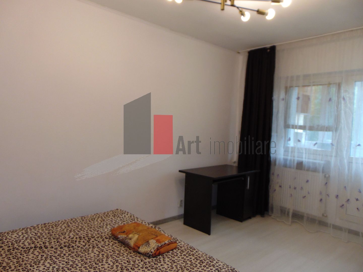 Apartament cu o camera, garsoniera Titan metrou - Poză 1