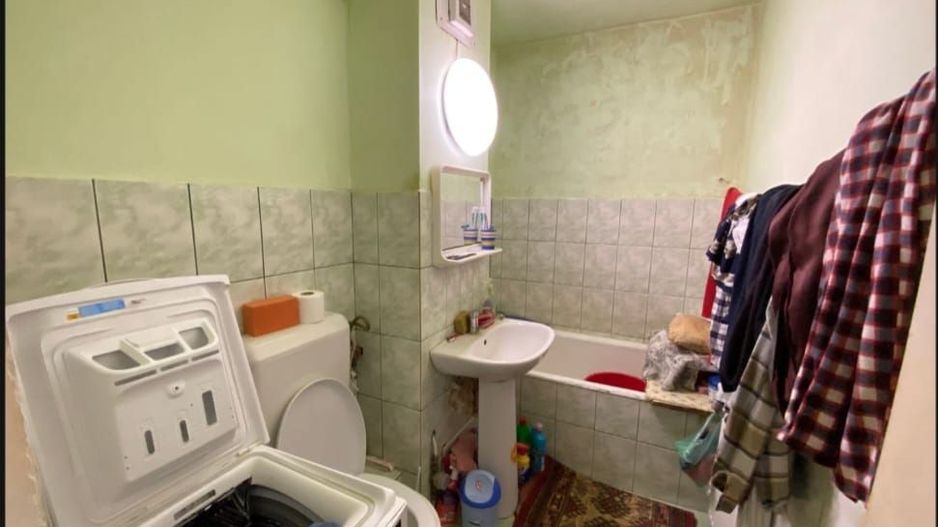 Soarelui-Gen. 30 | 1 Cameră | Etaj 2 | Centrală proprie | Balcon - Poză 4