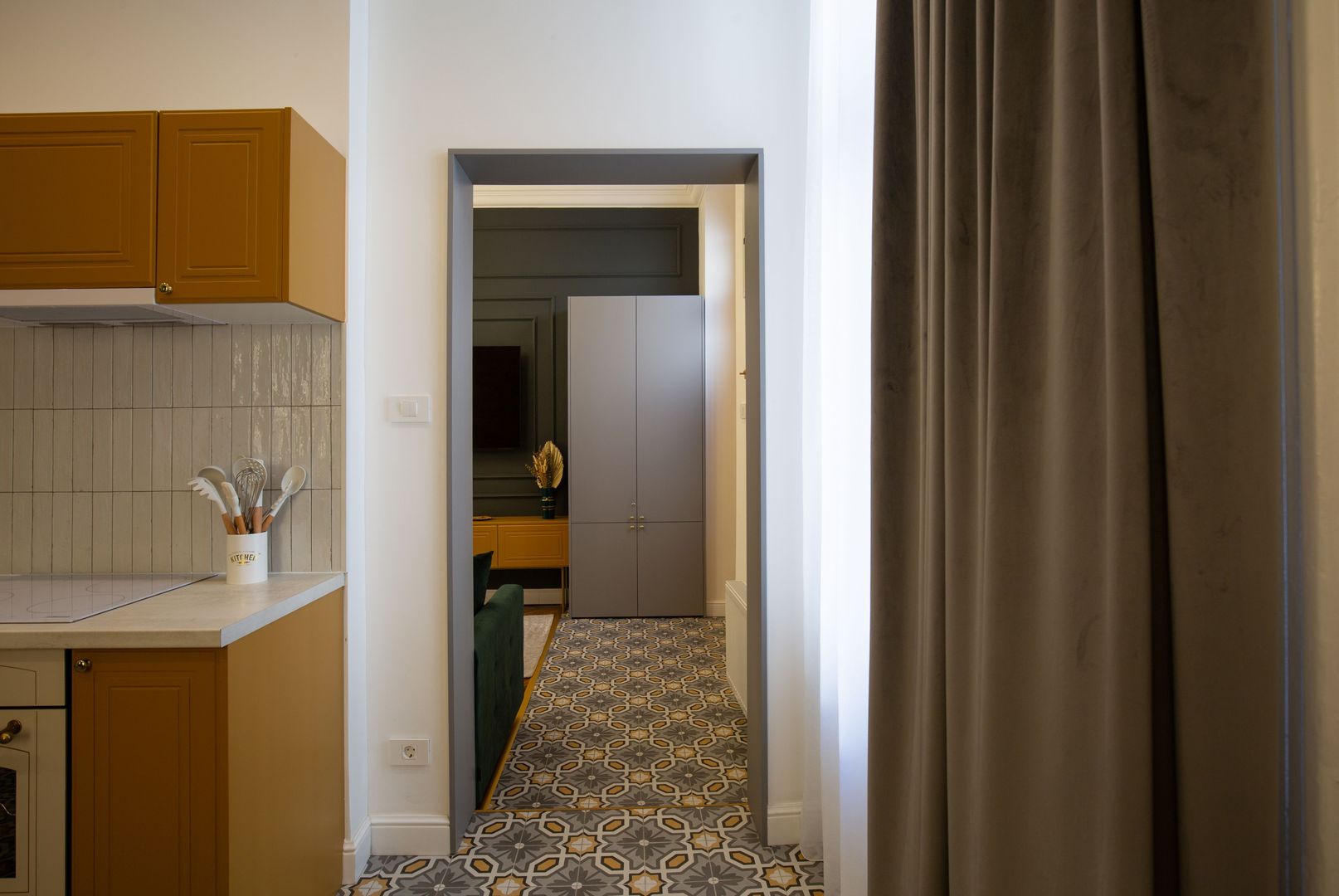 Apartament 2 camere, ultracentral, priveliste Parc 1 Decembrie. - Poză 18