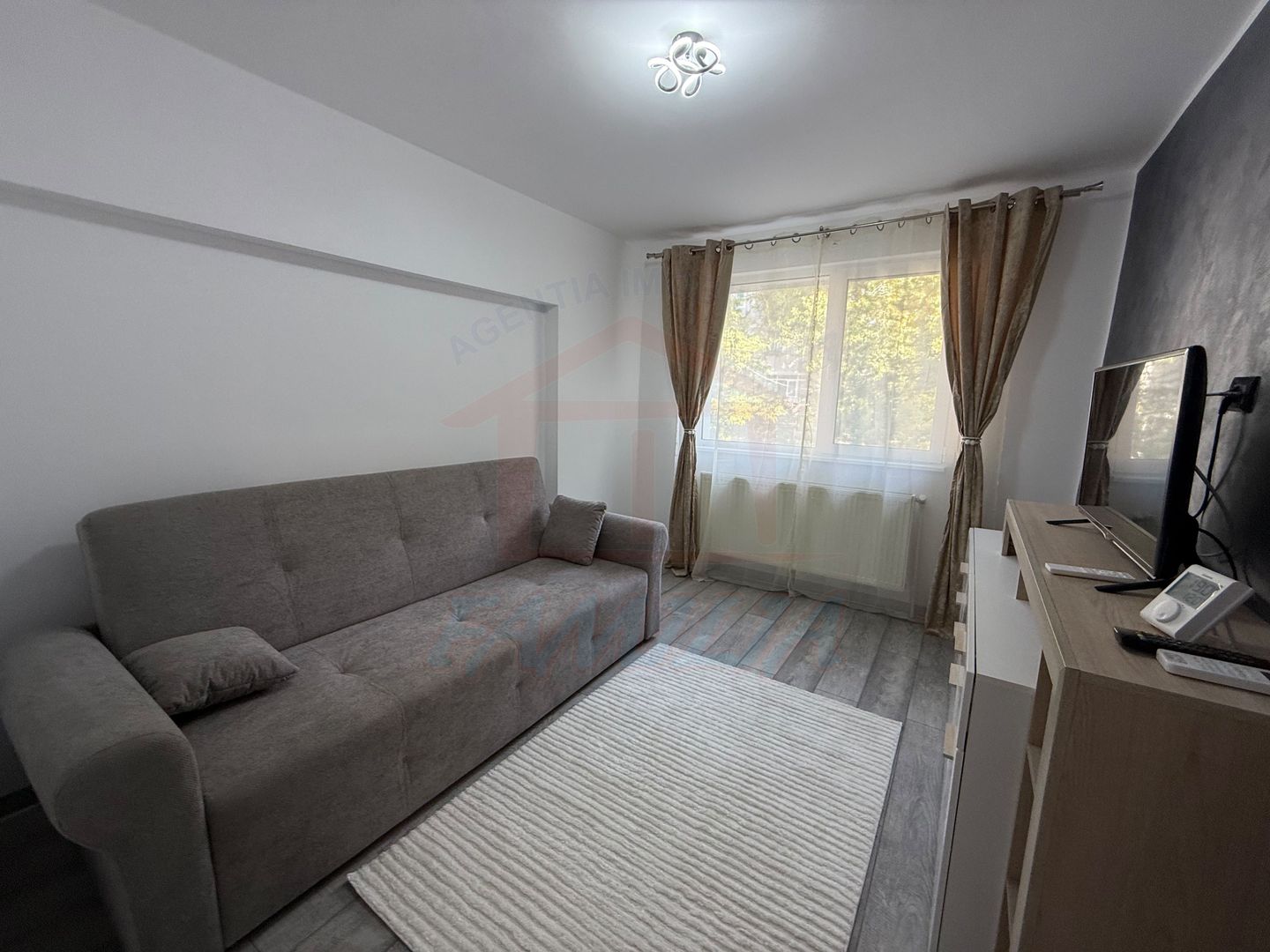 🔑  APARTAMENT 3 CAMERE, MICRO 13, 500 EURO/LUNA - Poză 11