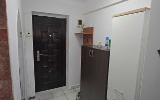 Apartament cu 2 camere, zona Piața Flora, bloc izolat termic. - Poză 5