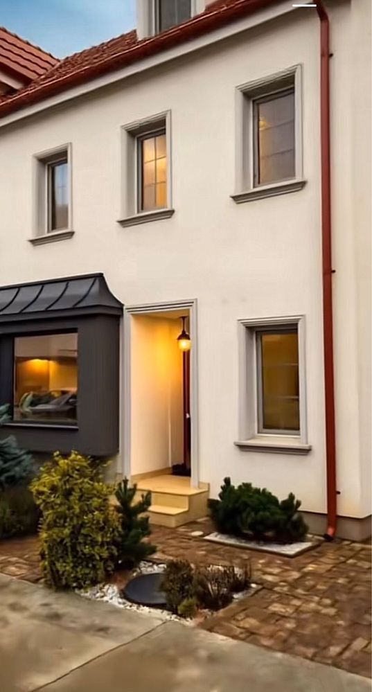 Vila superba de inchiriat Otopeni - Poză 1