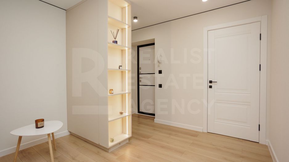 Vânzare, apartament 3 camere + living 71 mp, str. Cornului, Buiucani - Poză 13