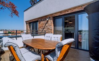 Penthouse 4 camere, ultracentral, Oradea. 800 000 E + TVA. Comision 0 - Poză 25