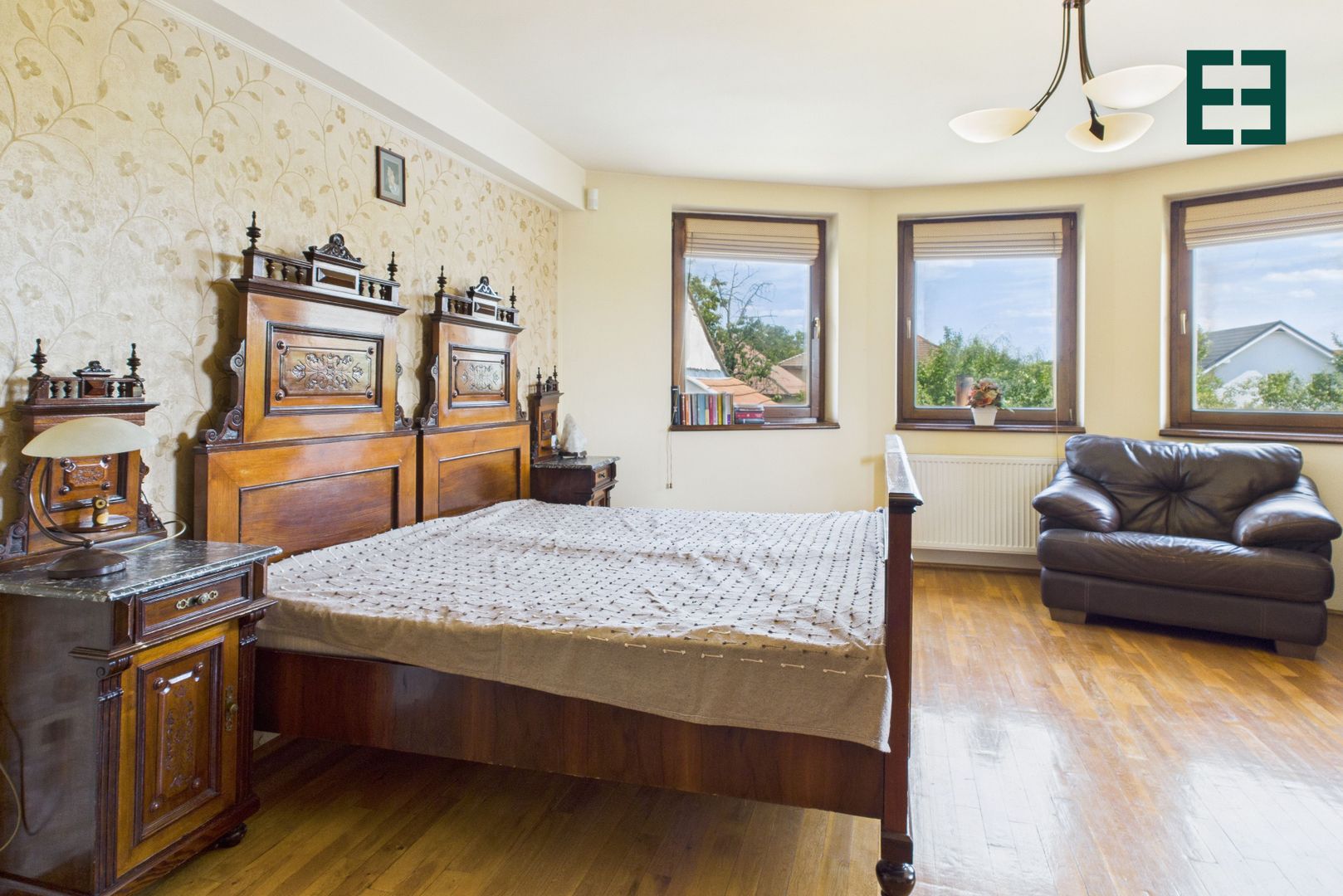 Vilă cu 6 camere - Zona Subcetate - Arad - Poză 20