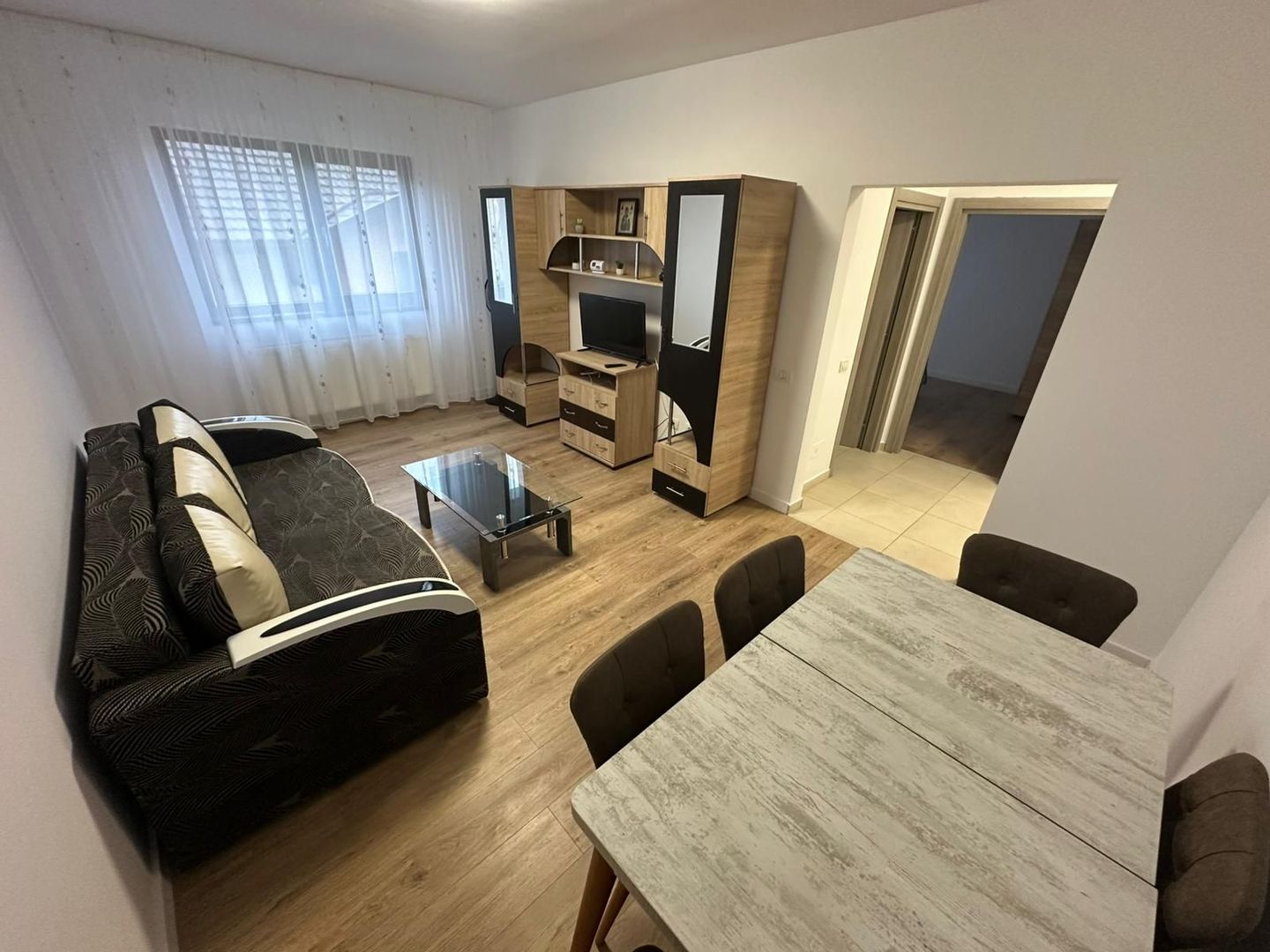 AP. 2 CAMERE CIRESULUI, BLOC NOU, CENTRALA TERMICA, LOC PARCARE - Poză 1