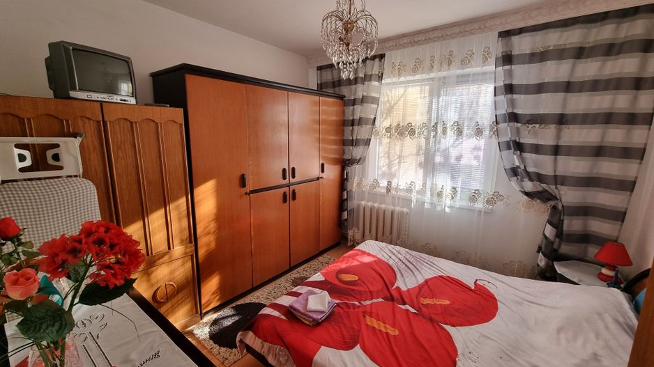 Apartament 3camere si loc de parcare - Poză 6