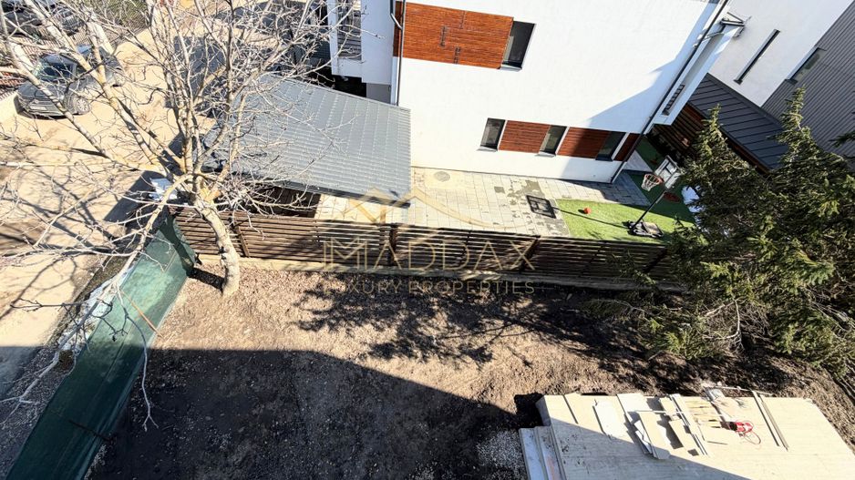 Vila moderna 6 camere // 190mp // teren 300mp // Tunari - Poză 33