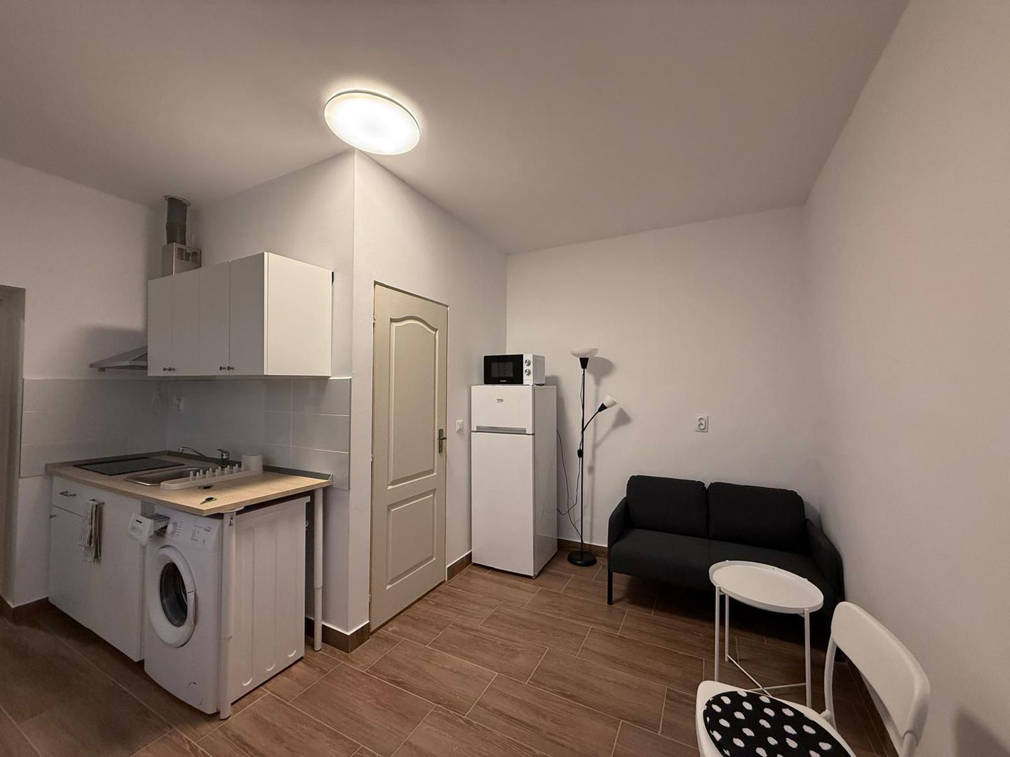 Apartament de închiriat în Piața Unirii – la 2 minute de Facultatea de Medicină - Poză 3