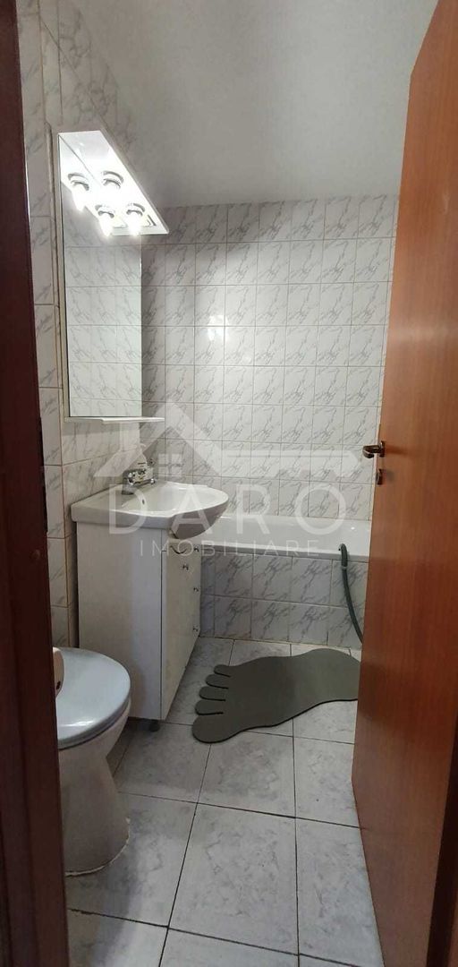 Apartament 3 camere de vanzare ,2 băi –Zona Corina (Tudor) - Poză 3