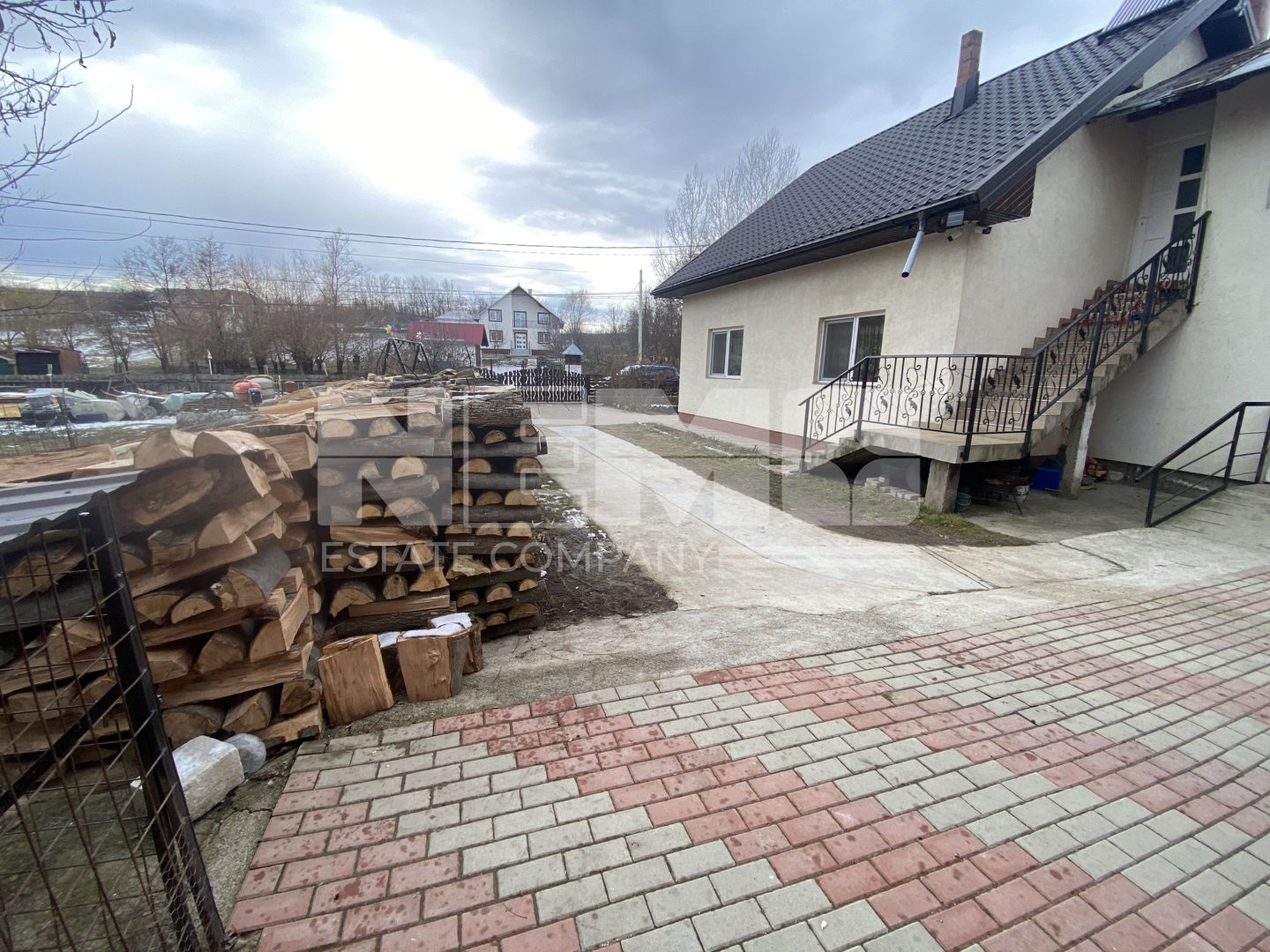 Duplex Familiar | Gramesti | 210 MP - Poză 12