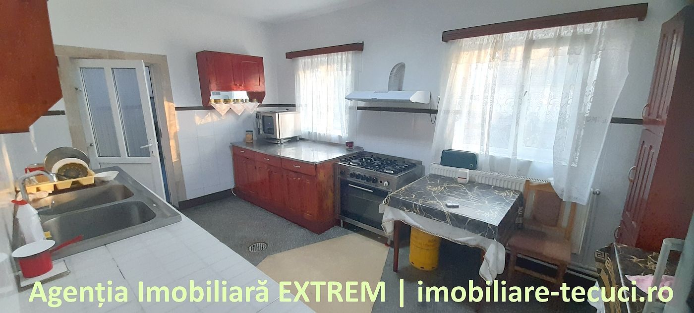 Pensiune, restaurant, bar, iaz, păstrăvărie, în Gidigeni, jud. Galaţi - Poză 10