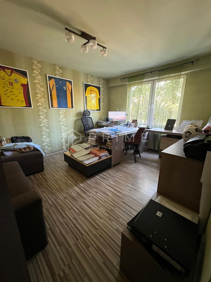 De vânzare apartament 3 camere, Bd. 1 Decembrie 1918, Cartier Tudor - Poză 1