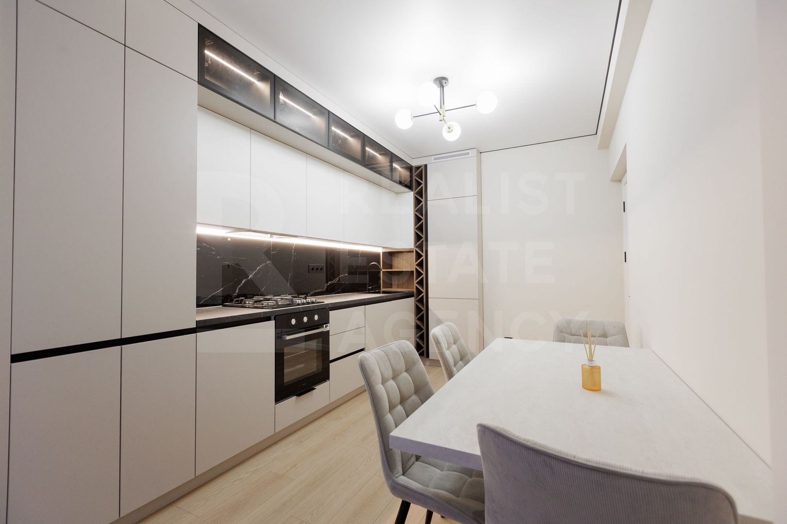 Vânzare, apartament, 2 camere, strada Jubiliară, Botanica - Poză 4