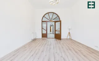 Apartament cu 2 camere etaj 1 - Zonă Centrală - Arad - Poză 11