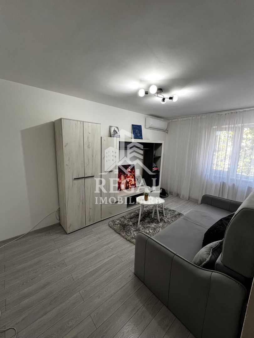 Apartament 2 camere de închiriat | Zona Centrală | Etaj 2 | Parcare - Poză 1