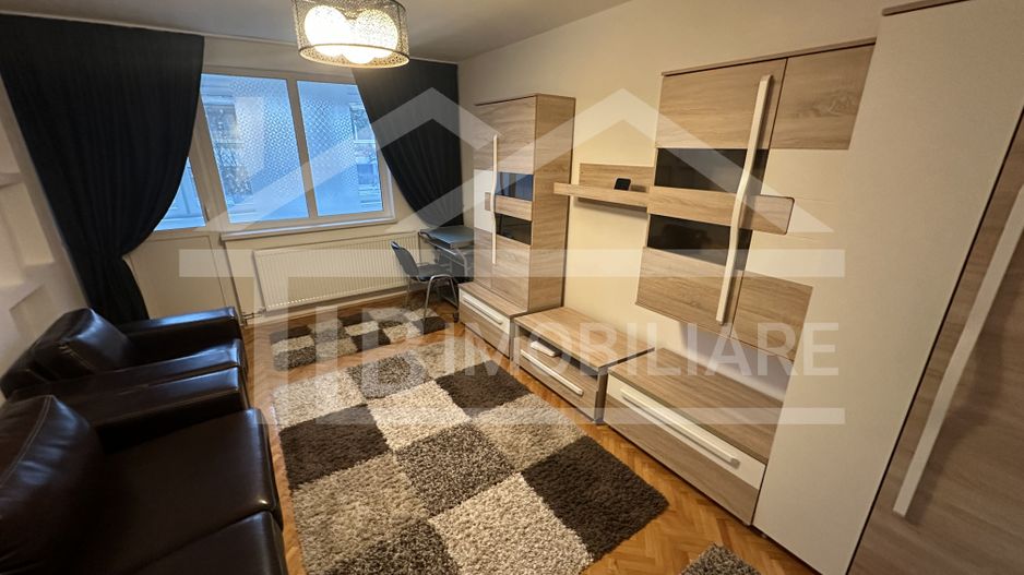 Apartament de 2 camere, decomandat, 55mp , Zona UMFST - Poză 2