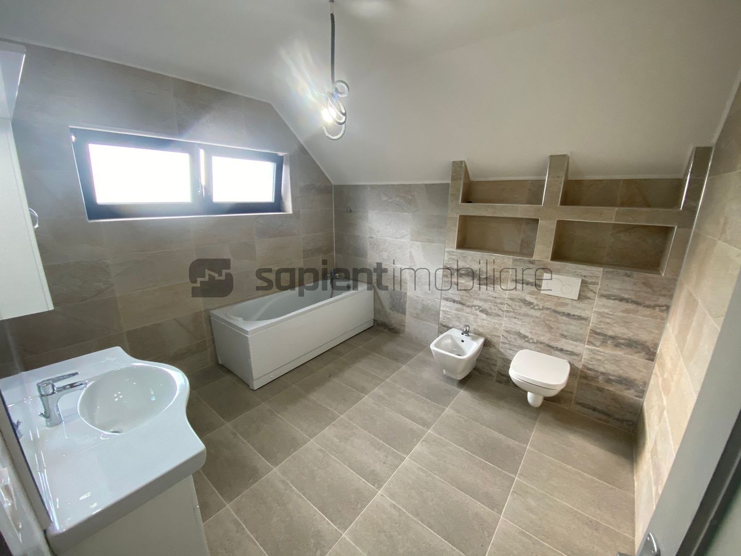 Sapient | Casa de inchiriat (cartier Grigorescu) - Poză 12