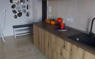 1 camera parter loc de parcare BLOC NOU-Benzinaria ESSO - Poză 12