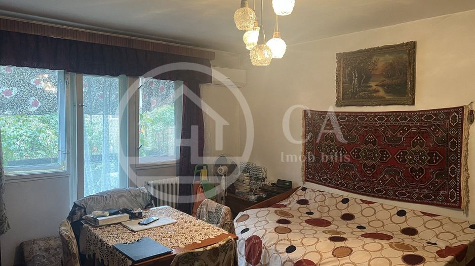 Apartament cu 2 camere de vanzare Rogerius Oradea - Poză 1