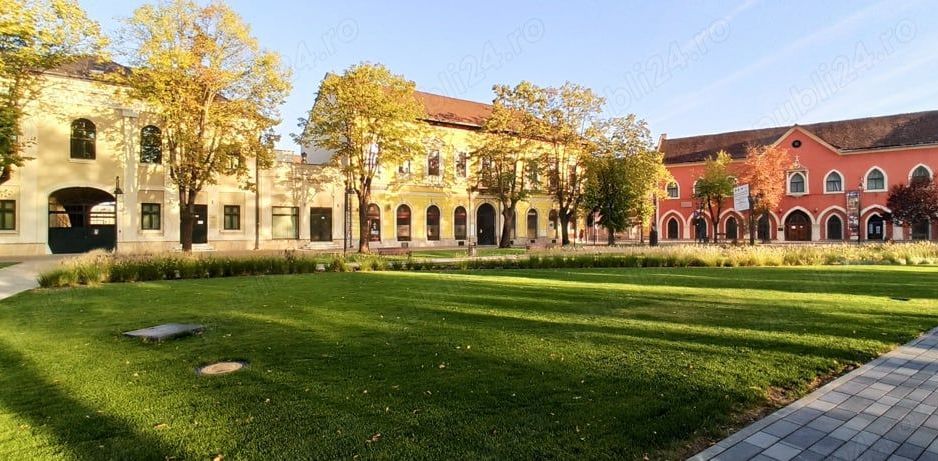 Vand apartament la parter in zona ultracentrala Satu Mare - Poză 1