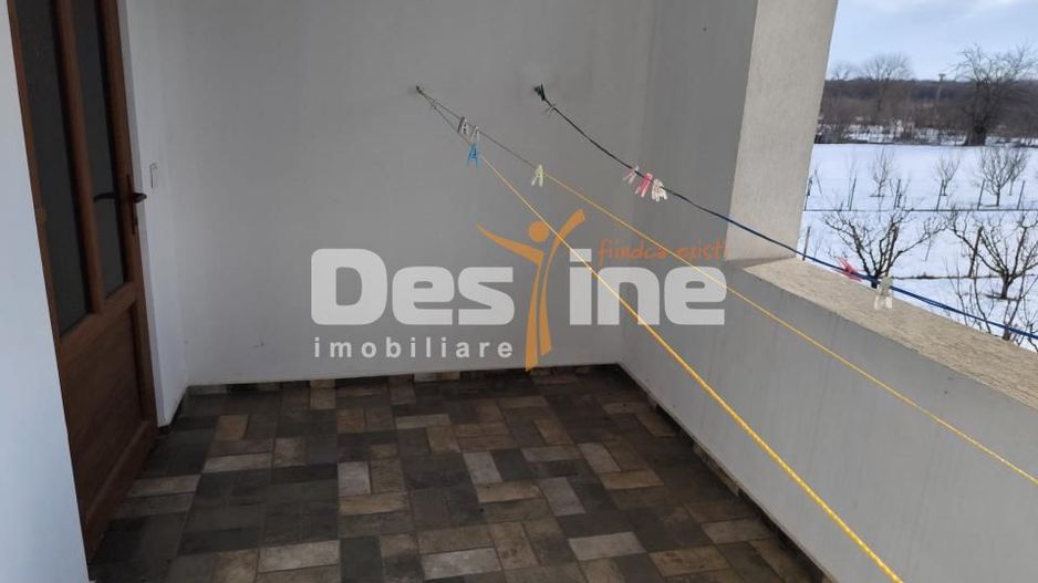 Casa P+1 Baicoi 2700 mp zona rezidentiala. - Poză 14