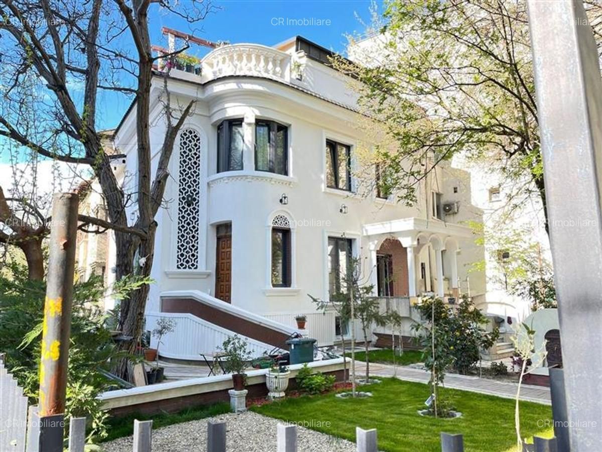 Vila exclusivistă Arcul de Triumf, reper Clucerului - Poză 1