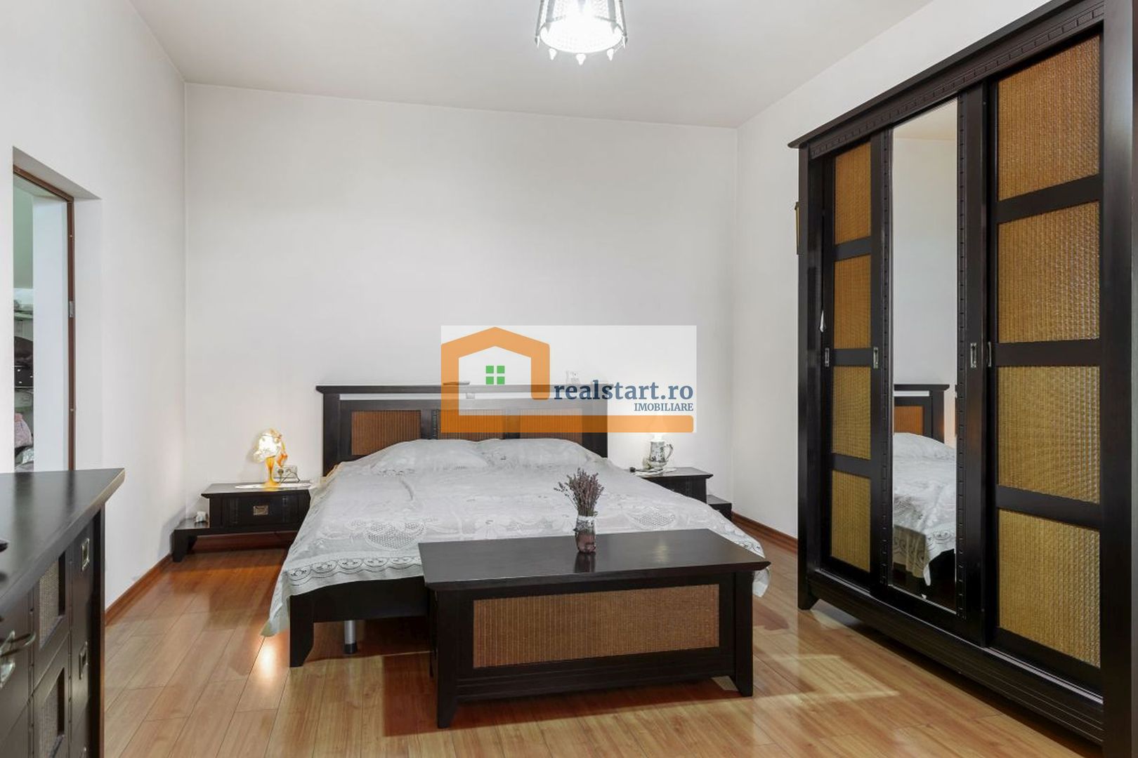 2 vile tip Duplex, ideal investitie, piscina exterioara, trifazic - Poză 17