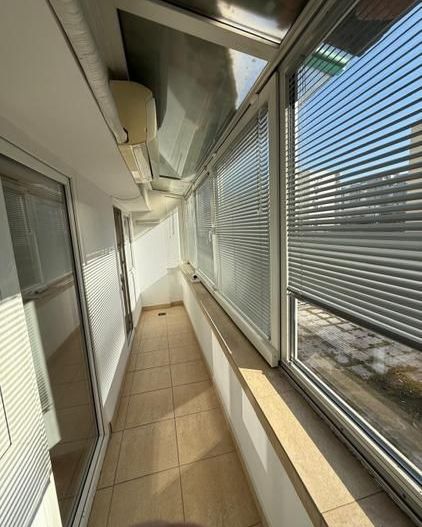 BRASADAS inchiriaza ap 3 cam birou/locuit - terasa - Unirii. - Poză 6