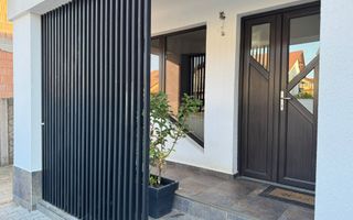 Casă individuală, 5 camere, garaj si curte, comision 0 - Poză 14