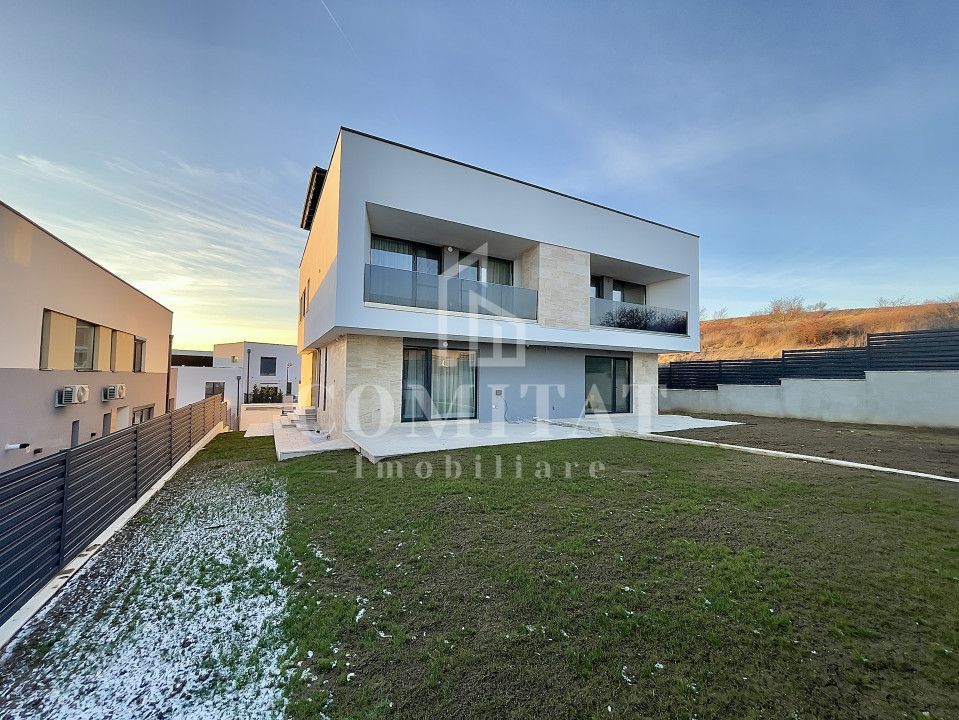 Casă spectaculoasă cu terasă panoramică cartierul Voroneț - Poză 11