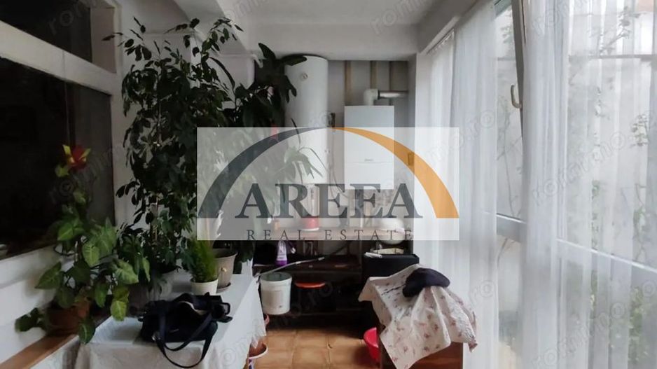 PRET BUN - casa 5 camere, curte individuala - metrou C-tin Brancoveanu - Poză 11