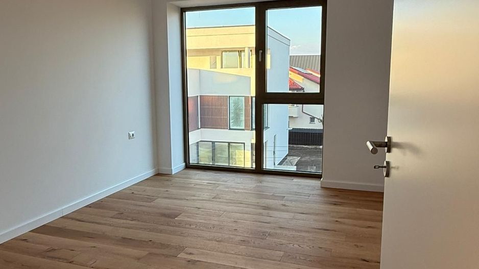 APARTAMENT 4 CAMERE NOU | 2 TERASE | BANEASA | COMPLEX LANGA LAC - Poză 5