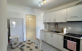 Apartament 3 camere | Ultracentral | Parter | 2 balcoane - Poză 1