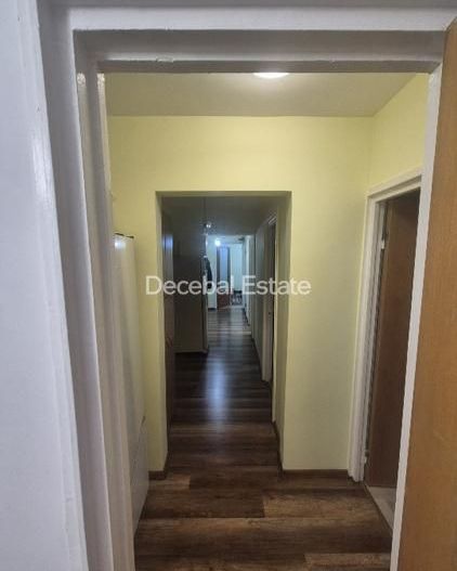 Apartament 3 camere 67 mp 1978 decomandat Titan - Poză 13