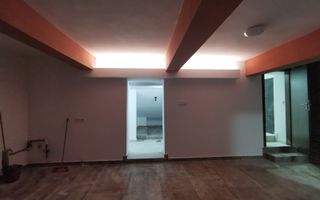 De vanzare -spatiu birouri 2 camere - Centru - Poză 1