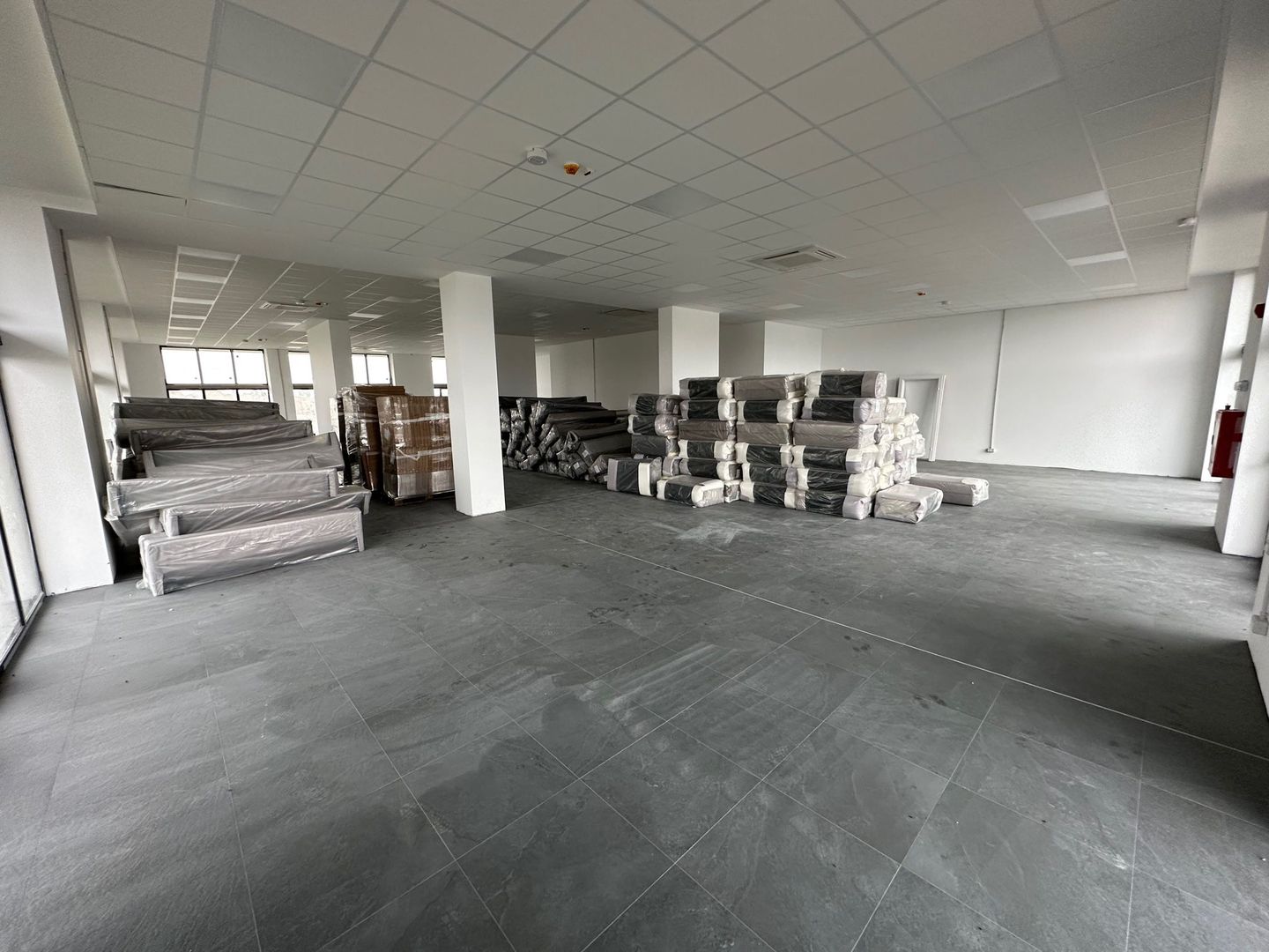 Spatiu comercial 421 mp - Poză 5