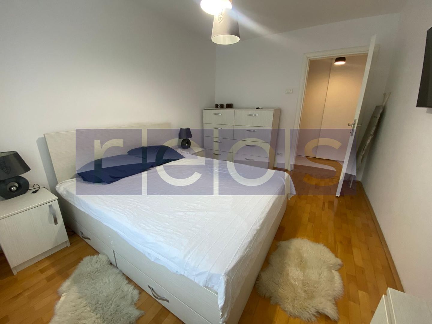 Apartament 3 camere renovat | Teiul Doamnei | Boxa 11mp+boiler - Poză 6