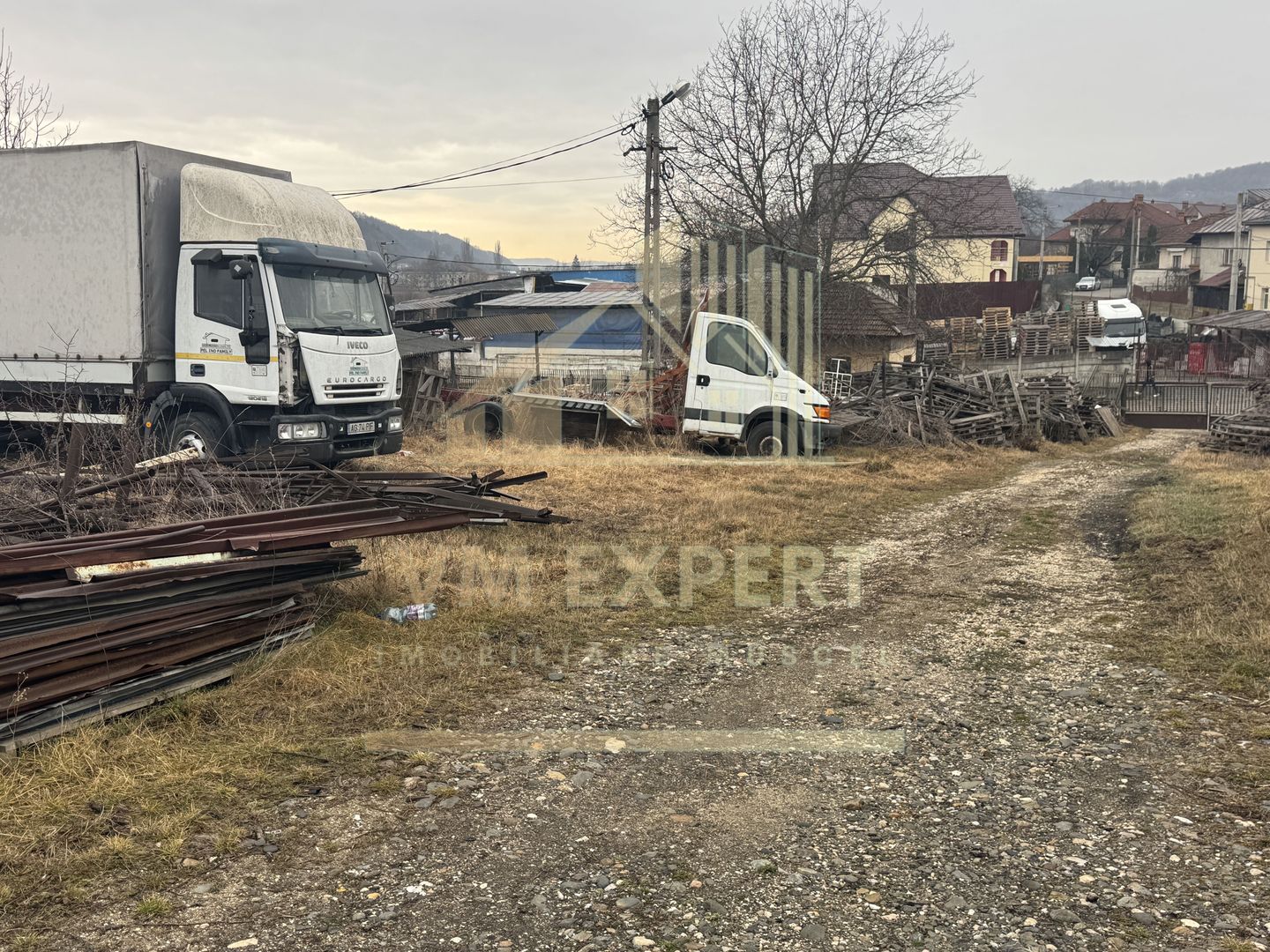 TEREN INTRAVILAN 3364 MP CAMPULUNG ZONA MĂNĂSTIREA NEGRU VODĂ COMISION 0 - Poză 8