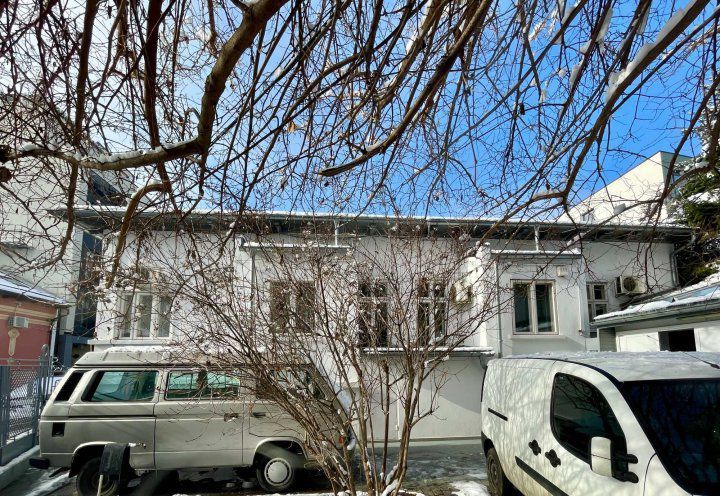 Casa D+P+1 cu curte 100mp, incadrare birouri, zona Eminescu - Poză 15