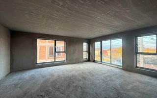 Apartament in vila! 4 camere 110 mp utili + 18.61  mp terasa! - Poză 1
