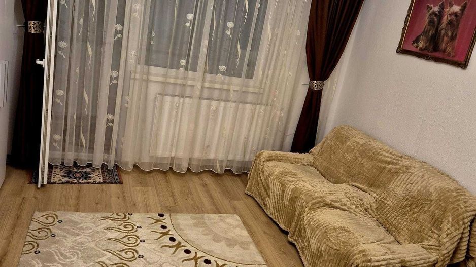 APARTAMENT 3 CAMERE DE INCHIRIAT |  RENOVAT |  GORJULUI - Poză 4