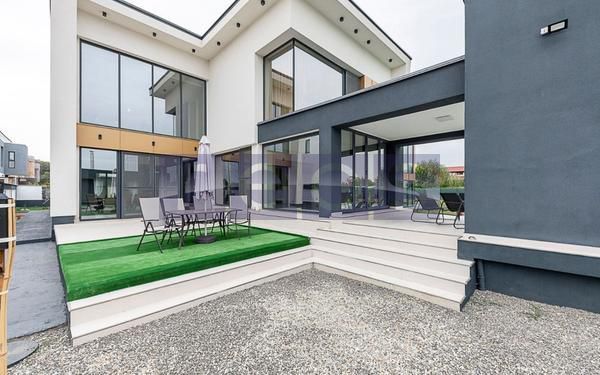 Casă individuală | 2000 mp teren | 748 mp utili | piscina | - Poză 25