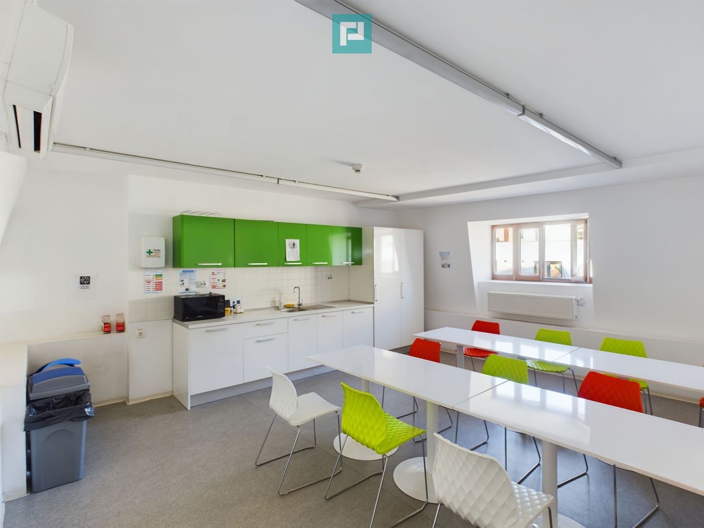 Spatiu de birouri ultracentral, zona Universitate. - Poză 11