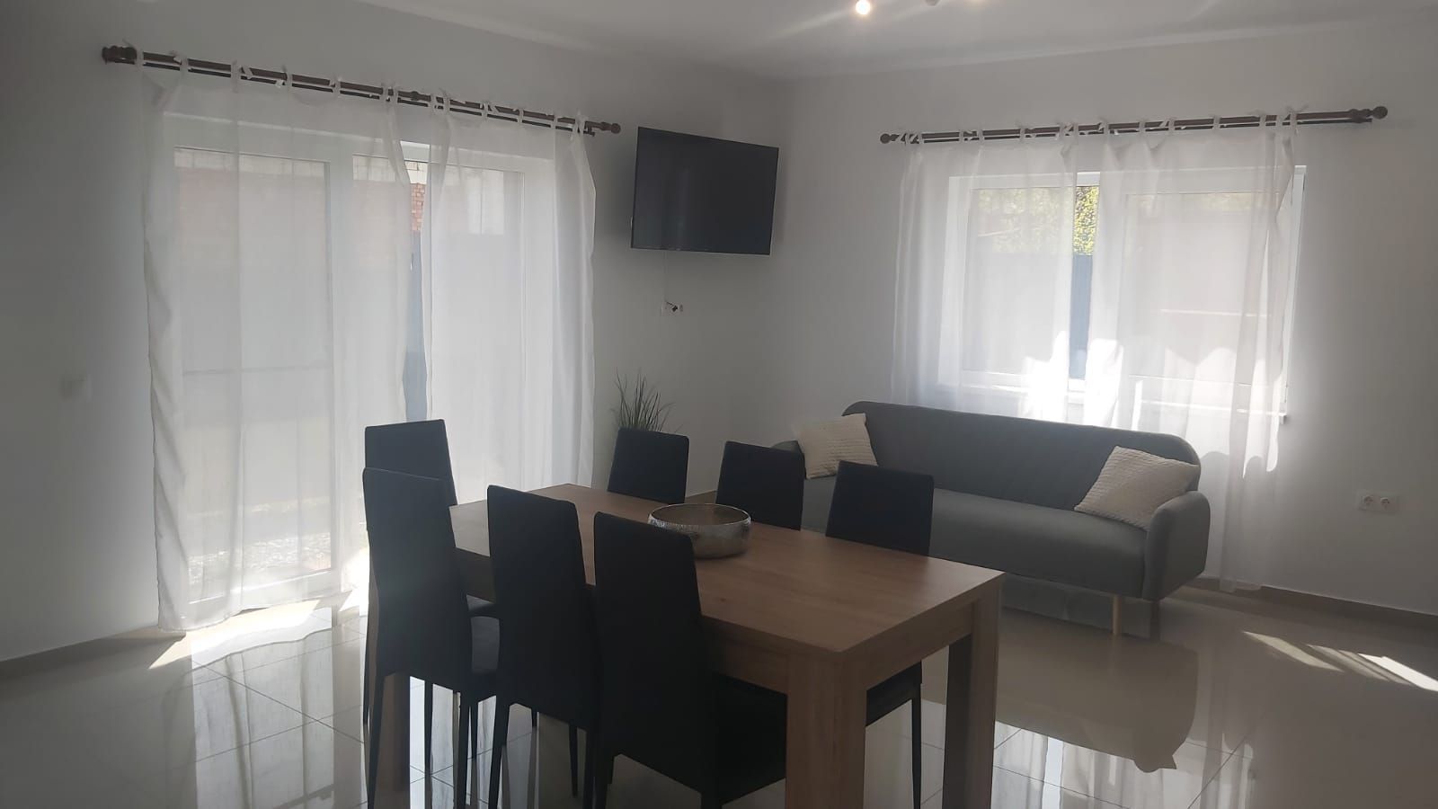 De inchiriat vila/duplex in Luna de Sus - Poză 2