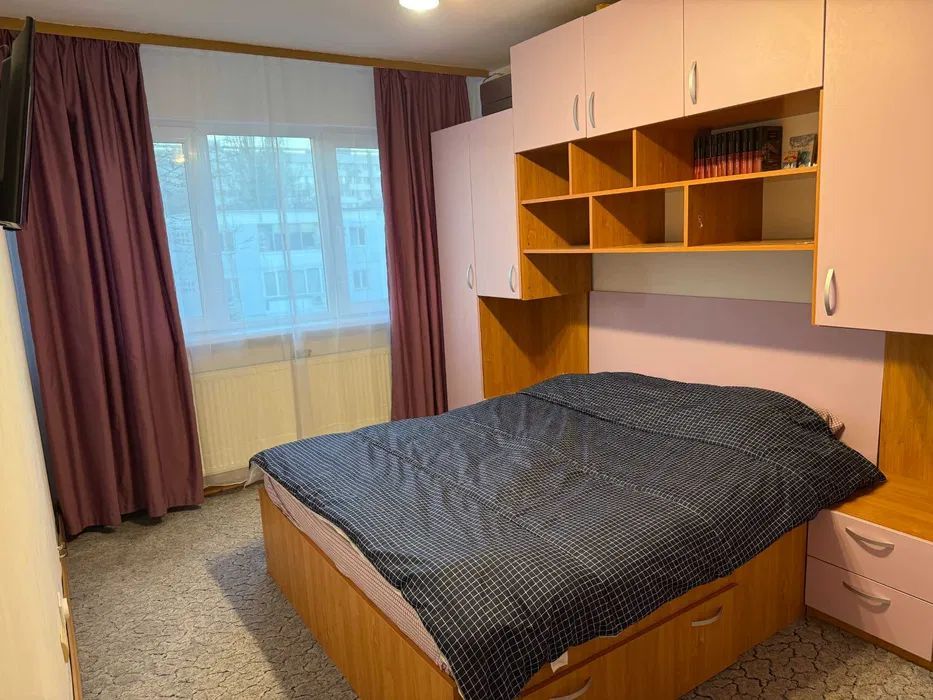 Apartament spatios Militari - Poză 2
