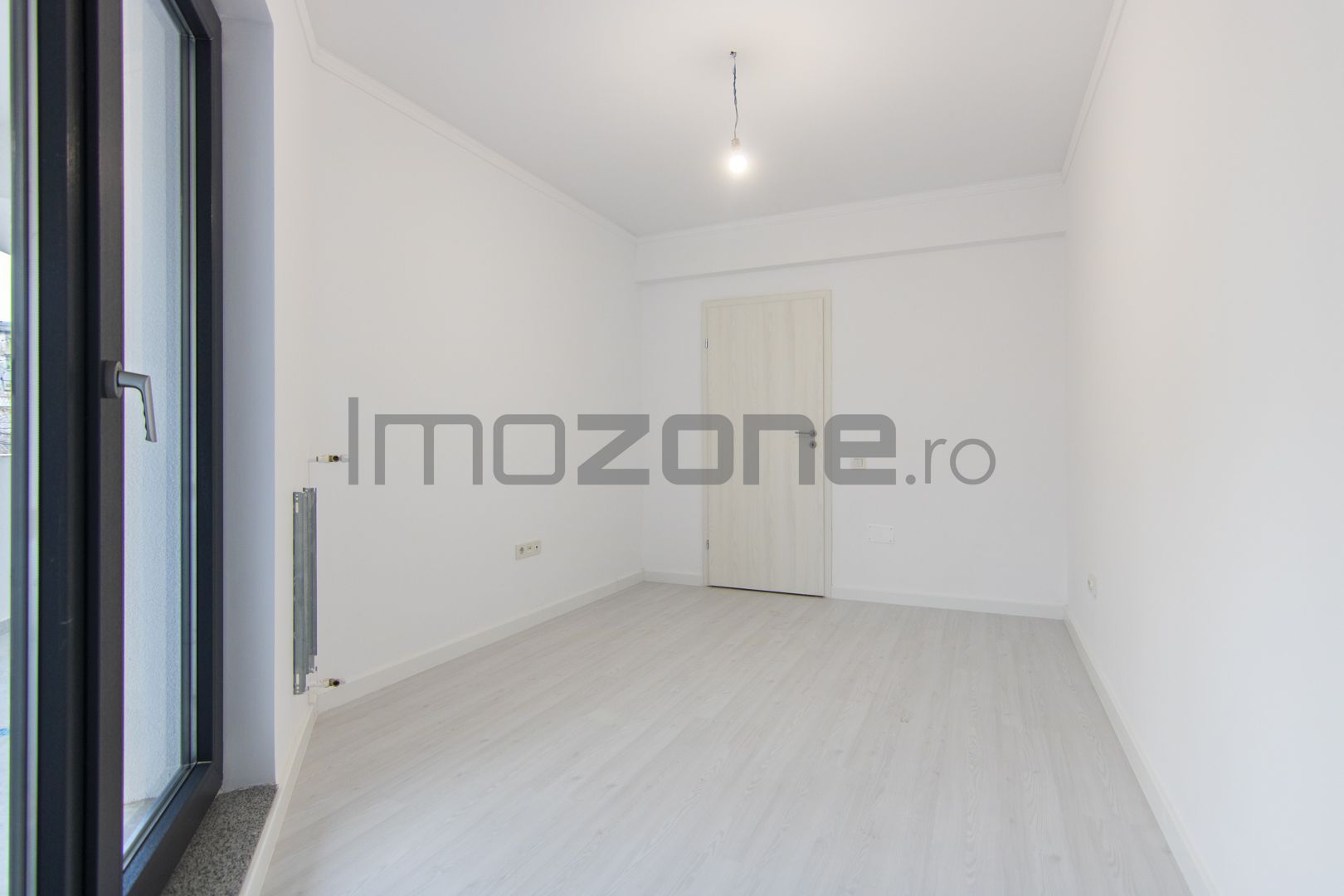 Grozavesti, 2 Camere, Decomandat, Finisat Complet, Gata De Mutare, - Poză 13