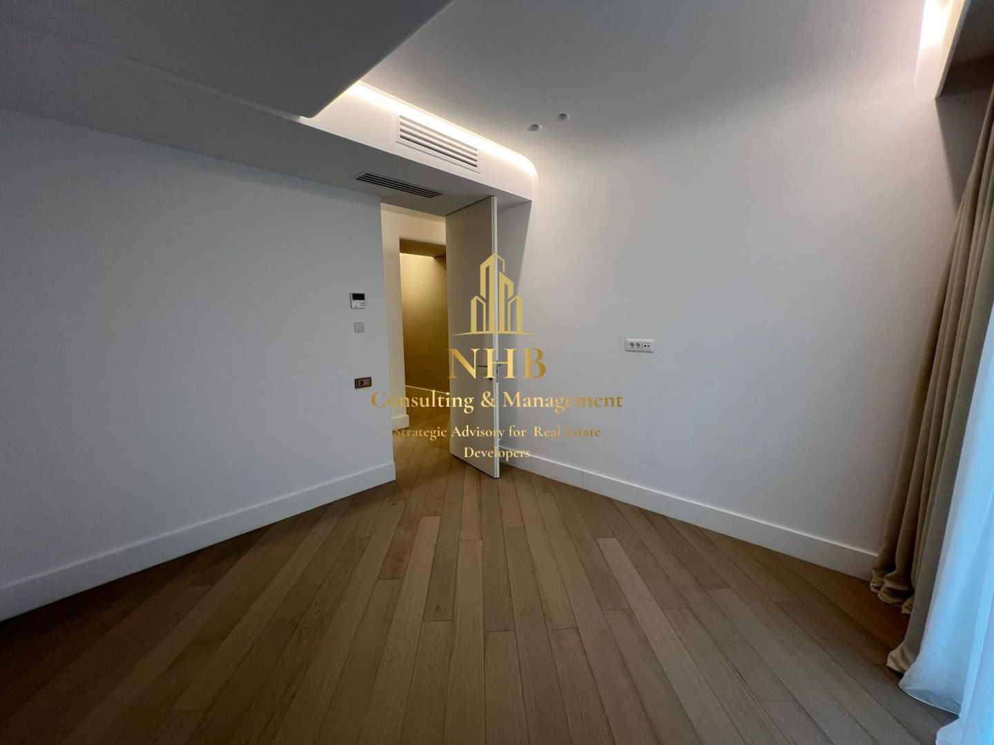Apartament 3 camere- Cortina Erou Iancu Nicolae-PARCARE - Poză 15