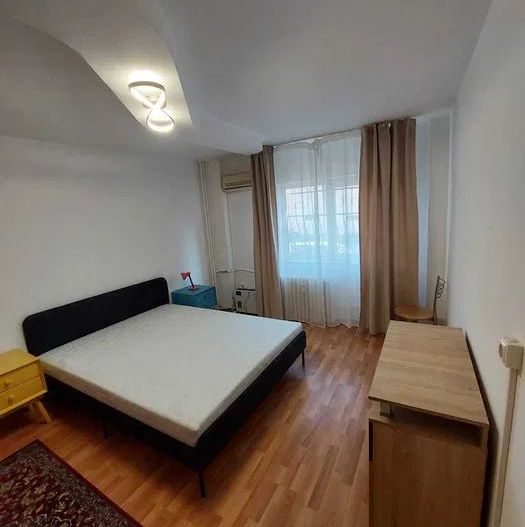 Garsoniera atragatoare, Calea Mosilor - Poză 1